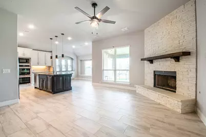 505 Livia Street, Burleson, TX 76028 - Photo 7
