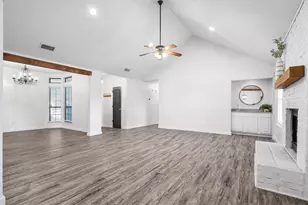 6836 Megan Ln, North Richland Hills, TX 76182 - Photo 5
