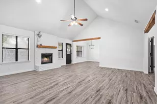 6836 Megan Ln, North Richland Hills, TX 76182 - Photo 9