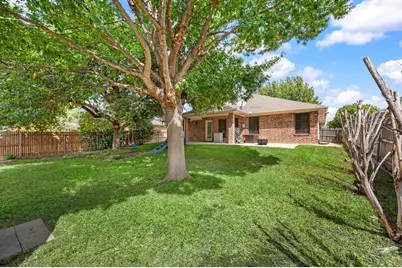 725 Big Willow Drive, Saginaw, TX 76179 - Photo 33