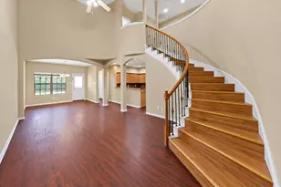 209 Wooded Glen Ct, Arlington, TX 76013 - Photo 3