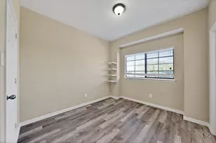 209 Wooded Glen Ct, Arlington, TX 76013 - Photo 23
