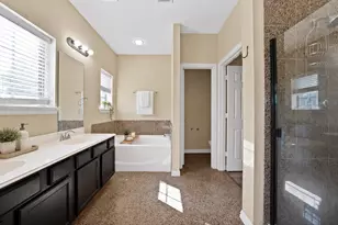 209 Wooded Glen Ct, Arlington, TX 76013 - Photo 15