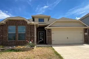 217 Bearman Dr, Fort Worth, TX 76120 - Photo 1