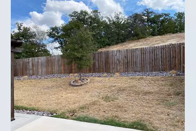 217 Bearman Drive, Fort Worth, TX 76120 - Photo 21