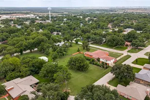 618 W 5th St, Justin, TX 76247 - Photo 3