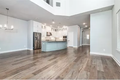 636 Courtyard Lane, Irving, TX 75039 - Photo 9