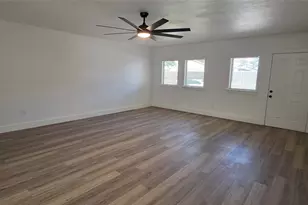6208 Kary Lynn Dr S, Watauga, TX 76148 - Photo 5