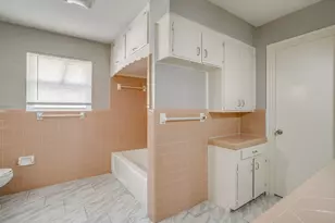 8830 Lapanto Ln, Dallas, TX 75227 - Photo 19