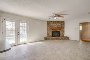 8830 Lapanto Ln, Dallas, TX 75227 - Photo 9