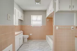 8830 Lapanto Ln, Dallas, TX 75227 - Photo 19