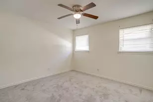 8830 Lapanto Ln, Dallas, TX 75227 - Photo 23