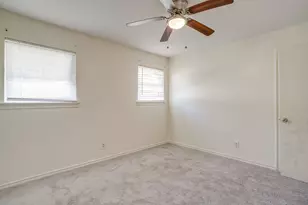 8830 Lapanto Ln, Dallas, TX 75227 - Photo 25