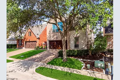 2305 Canyon Creek Drive, McKinney, TX 75072 - Photo 3