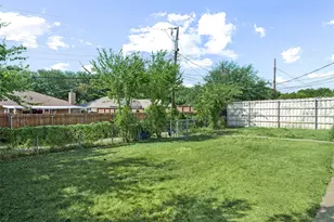 8338 Banquo Dr, Dallas, TX 75228 - Photo 29