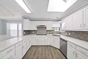 1215 Shawnee Trail, Carrollton, TX 75007 - Photo 13