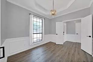 1215 Shawnee Trail, Carrollton, TX 75007 - Photo 3