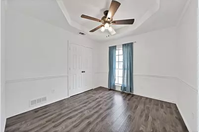 1215 Shawnee Trail, Carrollton, TX 75007 - Photo 21