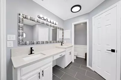 1215 Shawnee Trail, Carrollton, TX 75007 - Photo 27