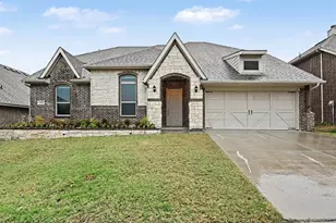 624 Soaring Star Ln, Weatherford, TX 76087 - Photo 1