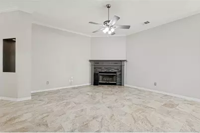 5816 Windy Meadow Lane, Grand Prairie, TX 75052 - Photo 5