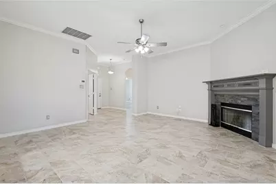 5816 Windy Meadow Lane, Grand Prairie, TX 75052 - Photo 9