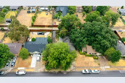 2530 Lakewood Drive, Garland, TX 75042 - Photo 35