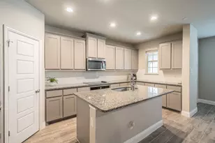 5984 Bursey Rd, Watauga, TX 76148 - Photo 9