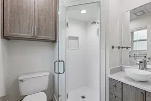 9020 Glen Springs Dr, Dallas, TX 75243 - Photo 23
