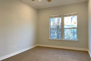 2480 Worthington St, Dallas, TX 75204 - Photo 9
