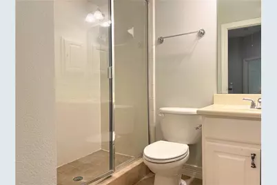 2480 Worthington Street, Dallas, TX 75204 - Photo 17