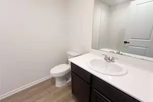 935 Keystone Ct, Ferris, TX 75125 - Photo 21