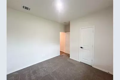 935 Keystone Court, Ferris, TX 75125 - Photo 5