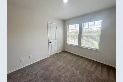 935 Keystone Court, Ferris, TX 75125 - Photo 23