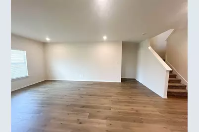 935 Keystone Court, Ferris, TX 75125 - Photo 11