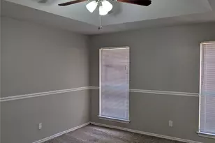 4901 Dax Dr, Fort Worth, TX 76135 - Photo 11