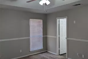 4901 Dax Dr, Fort Worth, TX 76135 - Photo 13