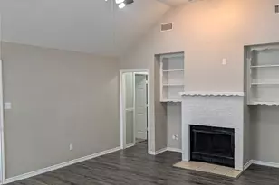 4901 Dax Dr, Fort Worth, TX 76135 - Photo 5