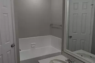 4901 Dax Dr, Fort Worth, TX 76135 - Photo 15