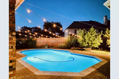 9812 Canyon Crest Circle, Irving, TX 75063 - Photo 3