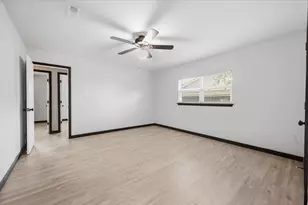 1206 Oakbluff Dr, Lancaster, TX 75146 - Photo 17