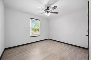 1206 Oakbluff Dr, Lancaster, TX 75146 - Photo 15
