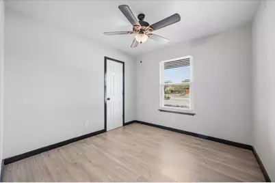 1206 Oakbluff Drive, Lancaster, TX 75146 - Photo 13