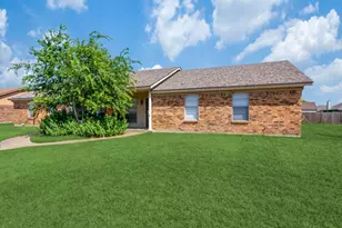 1111 N Nolan River Rd, Cleburne, TX 76033 - Photo 1