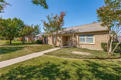 219 Southerland Avenue, Mesquite, TX 75150 - Photo 1