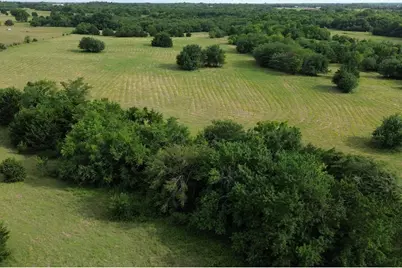 4081 Fm 2736 #B, Campbell, TX 75422 - Photo 3