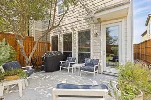 1142 N Bishop Ave, Dallas, TX 75208 - Photo 23