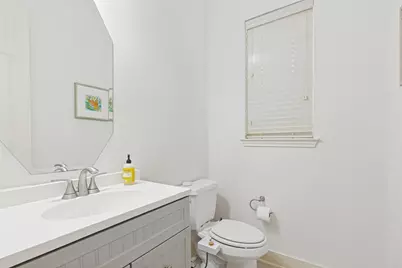 1142 N Bishop Avenue, Dallas, TX 75208 - Photo 11