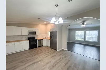 111 5 Points Road, Waxahachie, TX 75165 - Photo 5