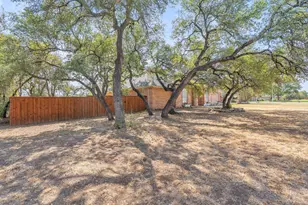 128 Lakeside Oaks Cir, Lakeside, TX 76135 - Photo 33